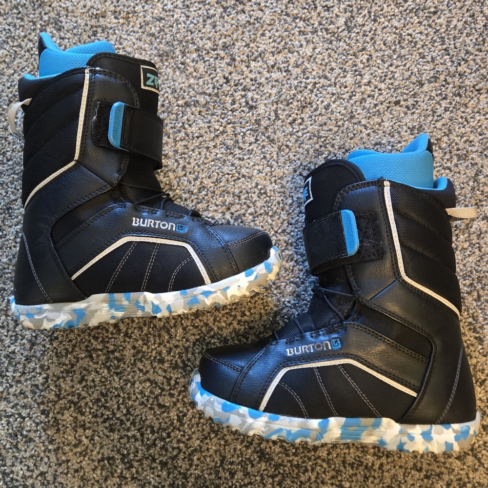Burton Zipline Imprint 1 Youth Snowboard Boots (Size 4)